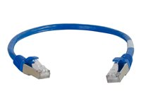 C2G Cat5e Booted Shielded (STP) Network Patch Cable - Koblingskabel - RJ-45 (hann) til RJ-45 (hann) - 4 m - STP - CAT 5e - formstøpt - blå 83773